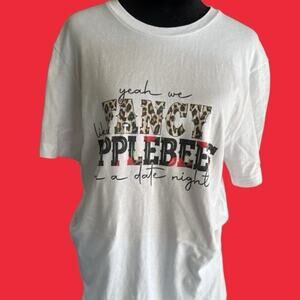 Canvas T-shirt women's size M “Fancy like Applebees”